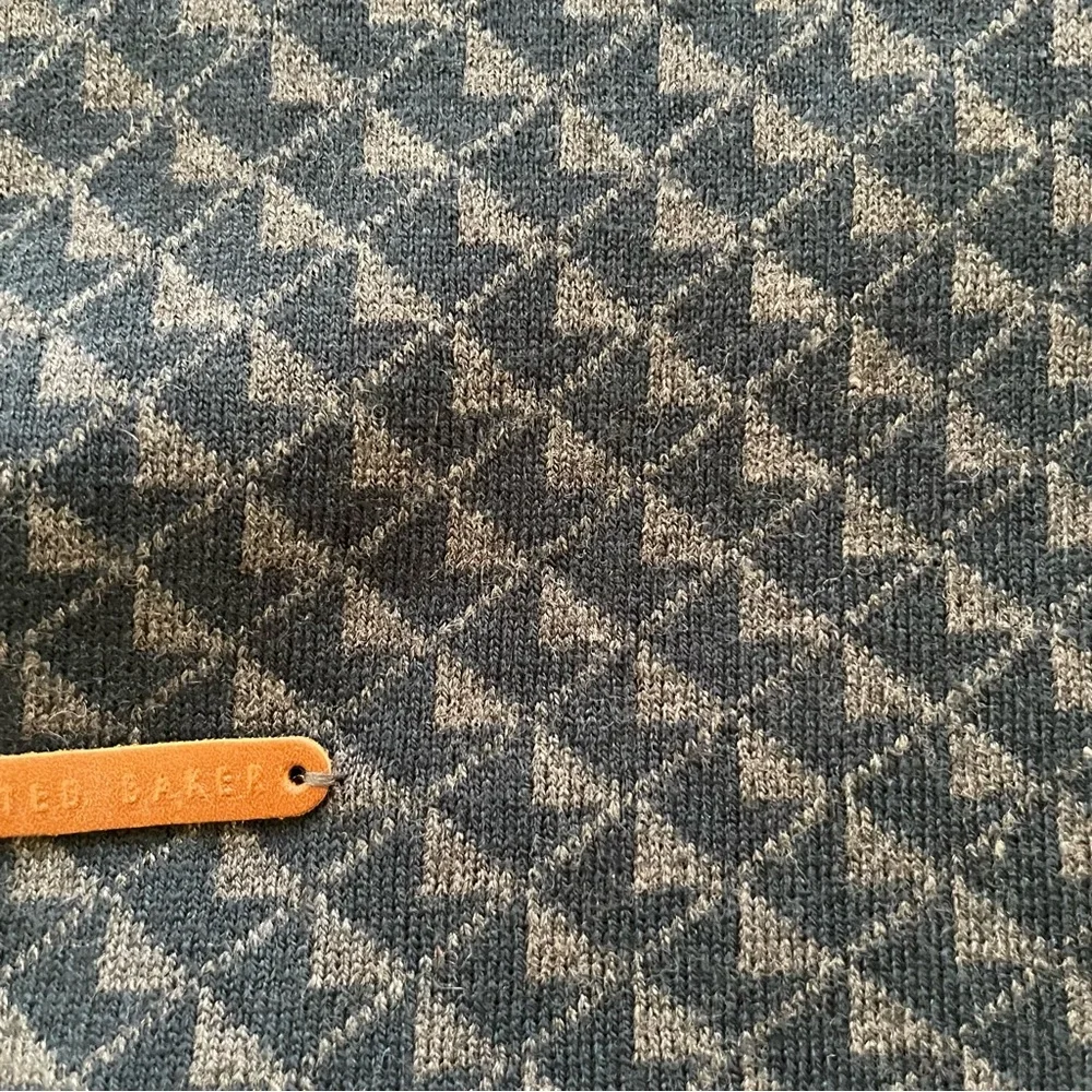 Ted Baker Gray And Blue Scarf